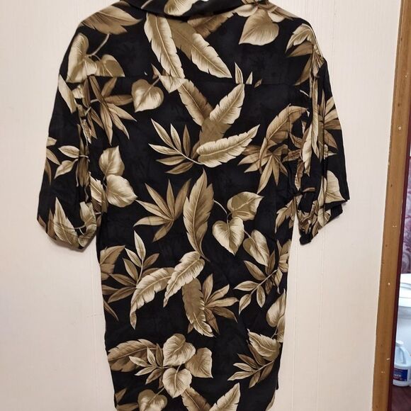 Pierre Cardin S  pit to pit 20 length 27 EX COND Black ,tan and cream - Picture 1 of 3